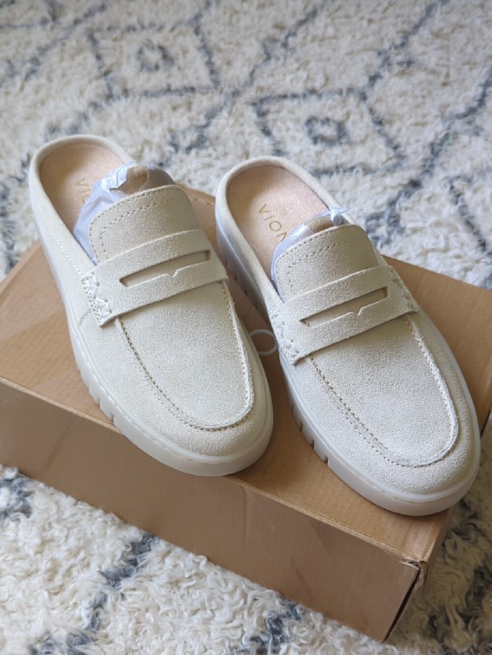 New In Box Vionic Uptown Mule 2 Women's Size 5W